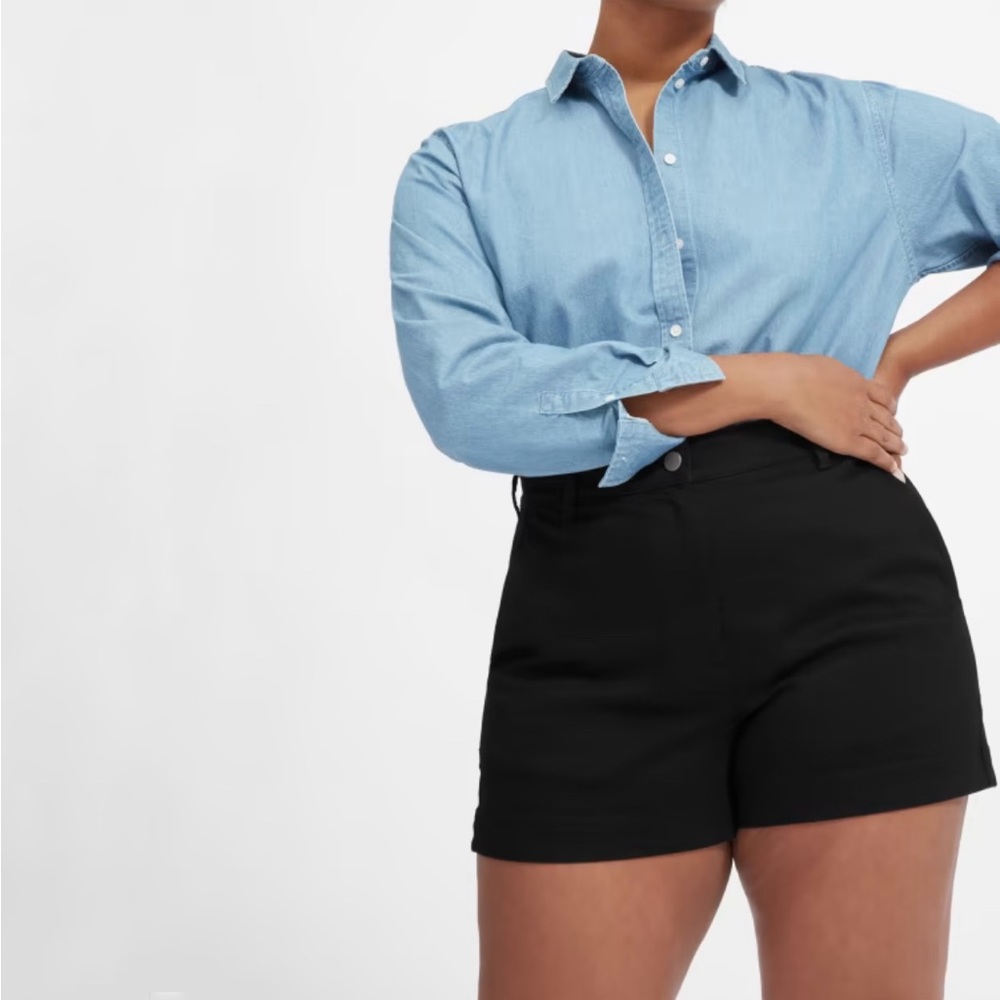 Everlane black cotton twill shorts